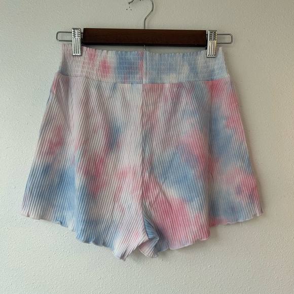 bcbgeneration tie dye ribbed shorts - Picture 3 of 6